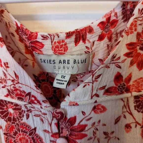 1X Cute Floral Shirt - Picture 2 of 3